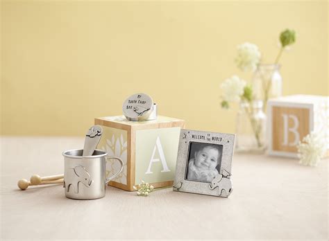 A story for bedtime, and words for a lifetime. 10 Best Baby Gifts: Made in USA - USA Love List