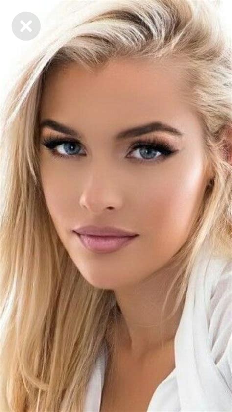 This look would be great for anyone wanting to many women will find honey blonde hair flattering. Blonde beauty | Beautiful eyes, Blonde beauty, Beautiful face