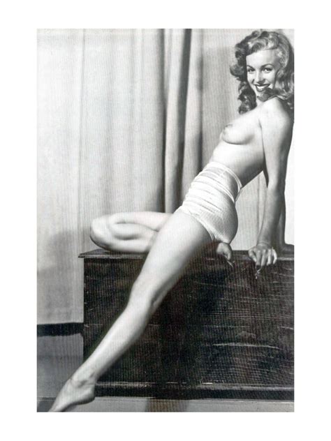 Marilyn Monroe S Sexy Pin Up Nude Erotic Risque Pose Canvas Poster No
