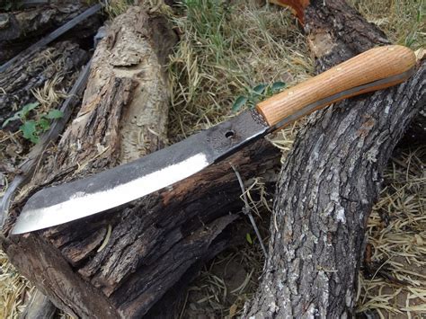 Woods Roamer Notes On The Bp Security Machete In A Land Where Survival