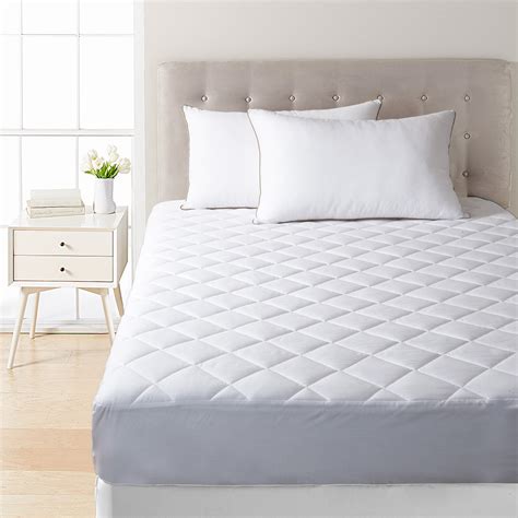 FITTED MATTRESS PROTECTOR - Luxe Home