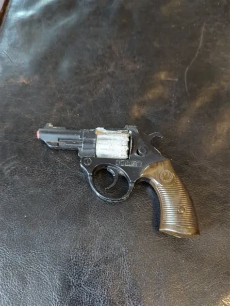 Rare Version Vintage Edison Giocattoli 8 Shot Cap Gun Pistol Made In