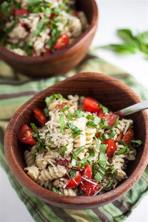 What makes a salad great? Creamy Pesto Summer Pasta Salad | The Rustic Foodie