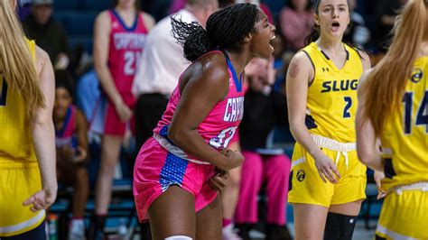 Anaya Simmons Womens Basketball Christopher Newport University