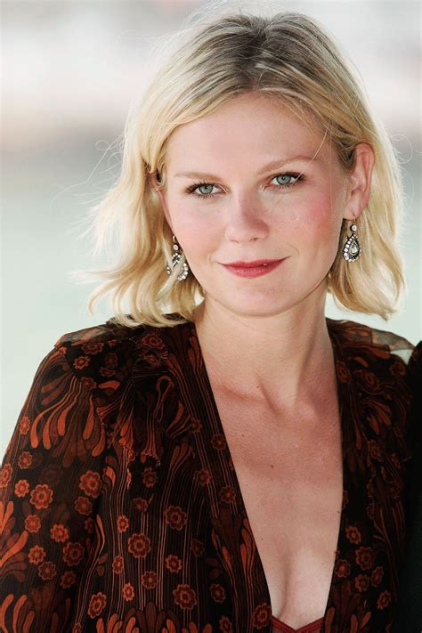 Kirsten Dunst S Best Beauty Moments Through The Years Venice Film Festival Premiere Of
