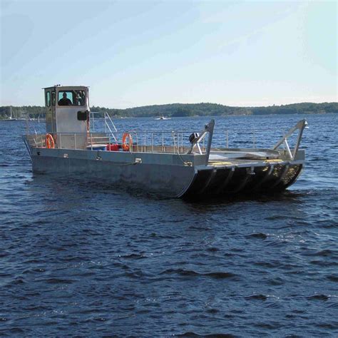 Custom Built Barges By Stanley Boats Steel And Aluminum Barge Builders