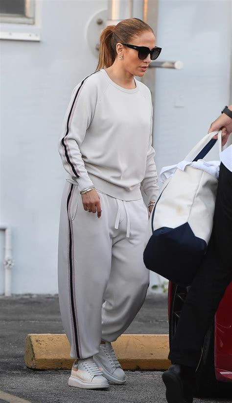 Celebrity Wearing Sweatpants
