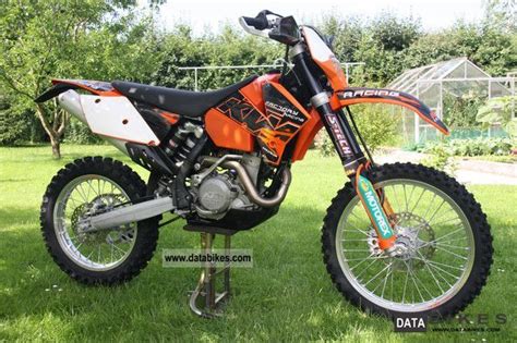 Besides, it's possible to examine each page of the guide singly by using the scroll bar. 2006 KTM EXC 450