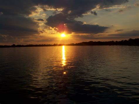 Anglers and water skiers can bring their own boats or rent one at the nearby marina to. Bass Lake sunset | Bass lake, Lake sunset, Scenery