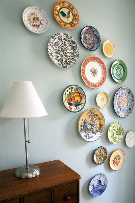 How To Hang Decorative Plates On Wall