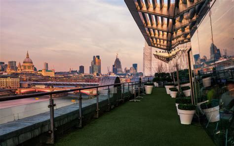Naedlae is a brand new creative hair studio based in the iconic oxo tower wharf on the south bank in london. BarChick - Bar Chat | London's Best Bars with a View