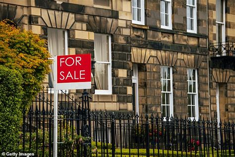 Brexit Uncertainty Has Created The Weakest Uk Housing Market Figures