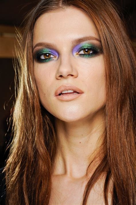 Cool Runway Makeup Looks For Fall 2012