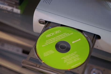 How do i watch a dvd on my xbox one? Xbox 360 HD-DVD Drive - HD-DVD Playback - On the Xbox 360 ...