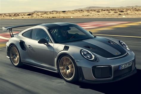 2019 Porsche 911 Gt2 Rs Price And Specifications Carexpert