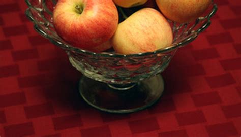 How To Make Homemade Apple Pie Using Gala Apples Garden Guides