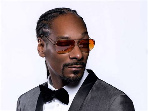 Rapper Snoop Dogg Is Getting Into The Wine Business Celebrity Insider