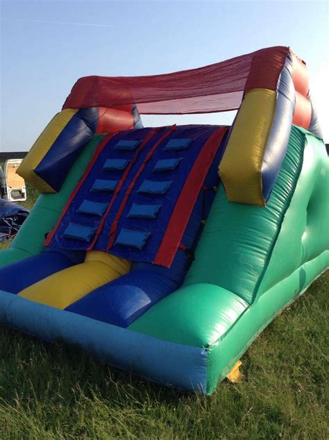 Hiring a marquee for your special occasion means you can create your venue exactly how you want it, from the colour of the carpet to the size of the dance richwill is an exclusive wedding and events venue in essex. Bouncy Castles for hire in Essex & Kent | BBX UK