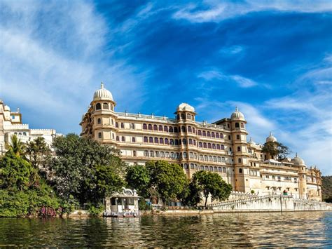 Best Places To Visit And Things To Do In Udaipur Taj Holidays