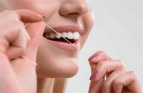 Consejos Para Un Buen Uso Del Hilo Dental El Blog De Vitaldent