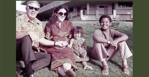Barack obama's biological father, barack obama, sr. Obama's Mother, Ann Dunham in Jakarta | International policy