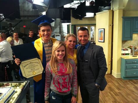 Melissa And Joey Cast Melissa And Joey The Americans Tv Show Joey