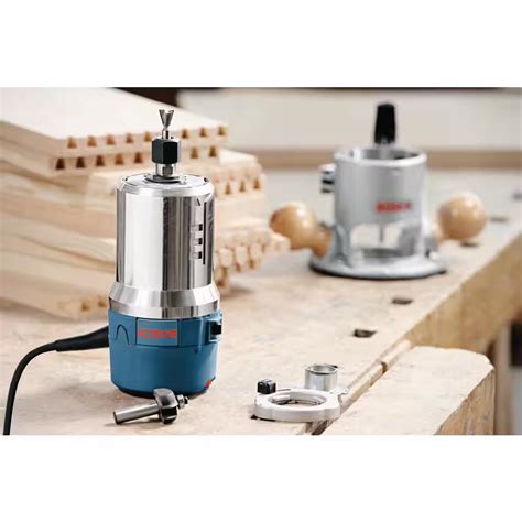 12 Amp 2 14 Hp Variable Speed Plunge And Fixed Base Corded Router Kit