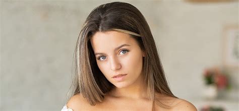 Ekaterina Alyabova Bio Age Height Models Biography