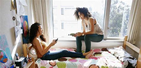 5 Types Of College Roommates Everyone Has Had
