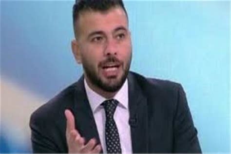 اعتزل اللاعب المصري عماد متعب عن لعب كرة القدم، معلنًا أنه سيتجه إلى العمل في الإعلام الرياضي وتحديدًا في قناة ( أون سبورت)، وبهذا يودع مهاجم النادي الأهلي السابق كرة القدم. عماد متعب: الأهلي قادر على الفوز ببرونزية المونديال ...