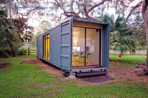 Cette Mini Maison Container De 27m2 A été Réalisée En Autoconstruction