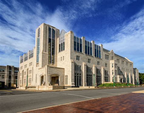 Indiana university—bloomington's ranking in the 2021 edition of best colleges is national universities, #76. IU Kelley School of Business to dedicate Hodge Hall | IT ...