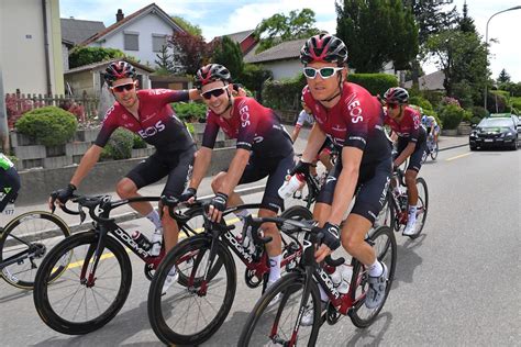 Geraint Thomas Crashes Out Of Tour De Suisse Cyclingnews