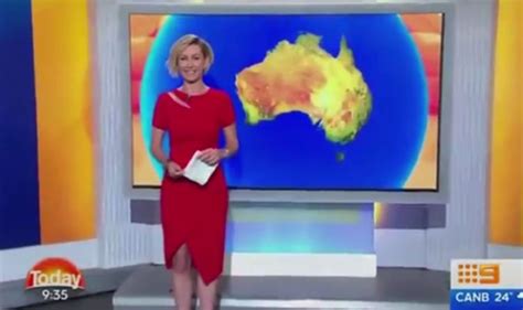 Weather Girl Deborah Knight Left Red Faced When Colleagues Play This Prank Live On Air Express