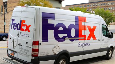 100 Fedex Wallpapers