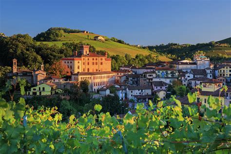 Italy Piedmont Cuneo District Langhe Barolo Strada Del Tartufo