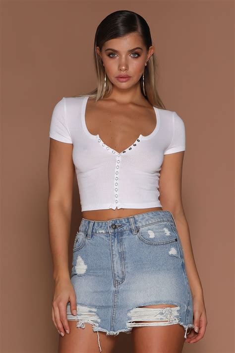 Basia Button Up Crop Top White Meshki Crop Tops Women Clothing Boutique Mini Skirts