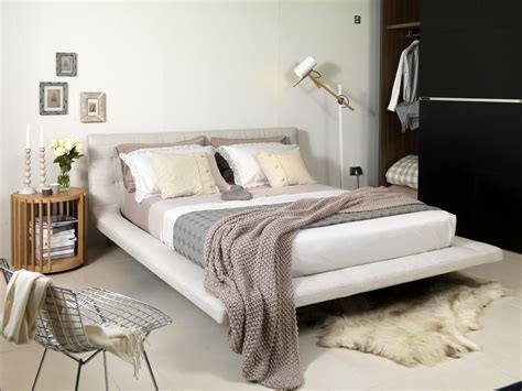 Find your style and create your dream bedroom scheme no matter what your budget, style or room size. Beautiful Neutral Bedroom Ideas and Photos