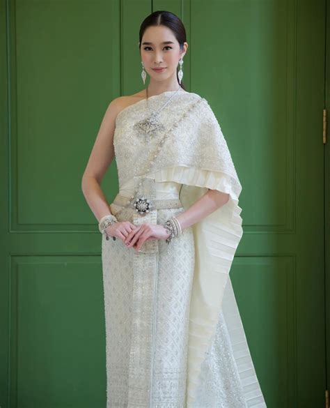 Https://tommynaija.com/wedding/thai Wedding Dress Traditional