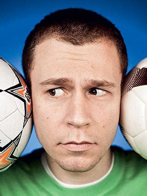 Além de uma resenha foda com um dos. HIPERSESSÃO : Tiago Leifert, por onde anda?