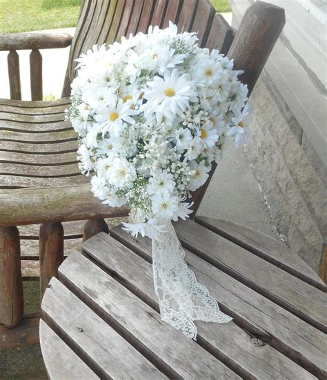 Simple Rustic Bridal Bouquet Shinbal Web