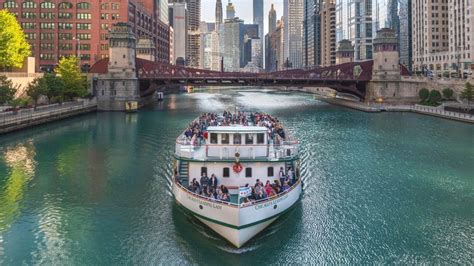 3 Warm Weather Ways To See Chicago Architecture Center Concierge
