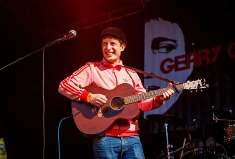 Glasgow Singer Gerry Cinnamon Vows To Have Sex With Fan On Stage For