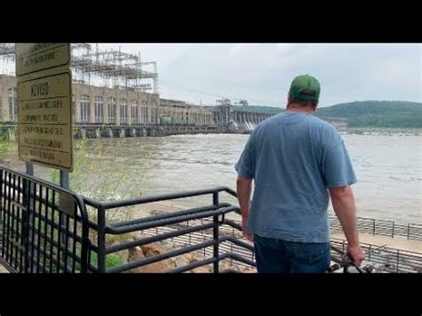 Trying To Catch Rockfish Striped Bass At The Conowingo Dam Youtube