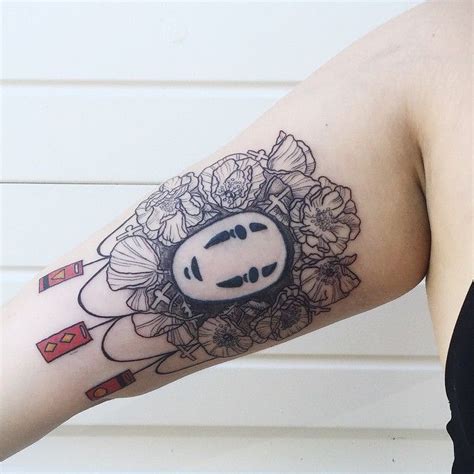 24 Hauntingly Beautiful Tattoos Featuring No Face From Spirited Away