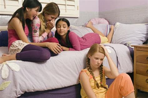 Ways To Keep Your Daughter Away From Toxic Friends