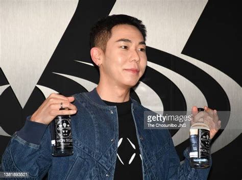 Loco Rapper Photos And Premium High Res Pictures Getty Images