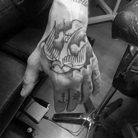 70 Simple Hand Tattoos For Men - Cool Ink Design Ideas