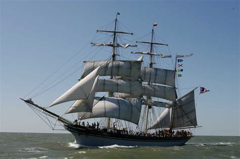 Historic Texas Ship The Elissa Returns To Galveston Waters For