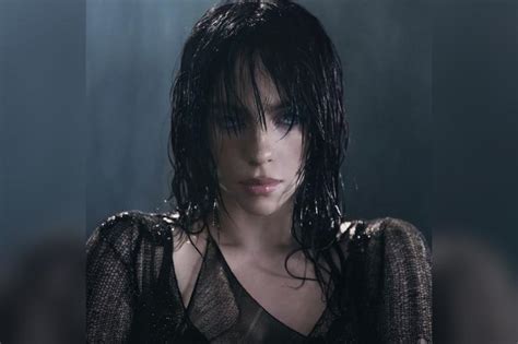 I Need Holy Water Fans Go Crazy Over Billie Eilishs Dripping Wet Campaign For Her New